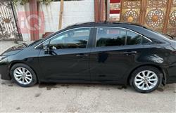 تۆیۆتا کۆرۆلا